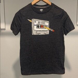 Old Navy Charcoal Gray 'Be Kind' Graphic Tee